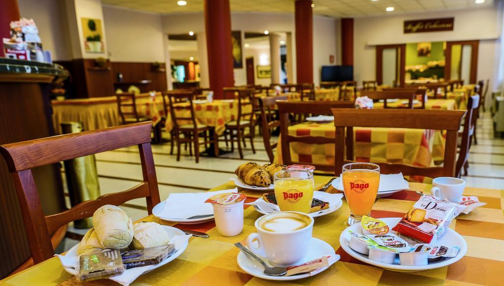 Hotel Glis San Mauro Torinese Esterno foto