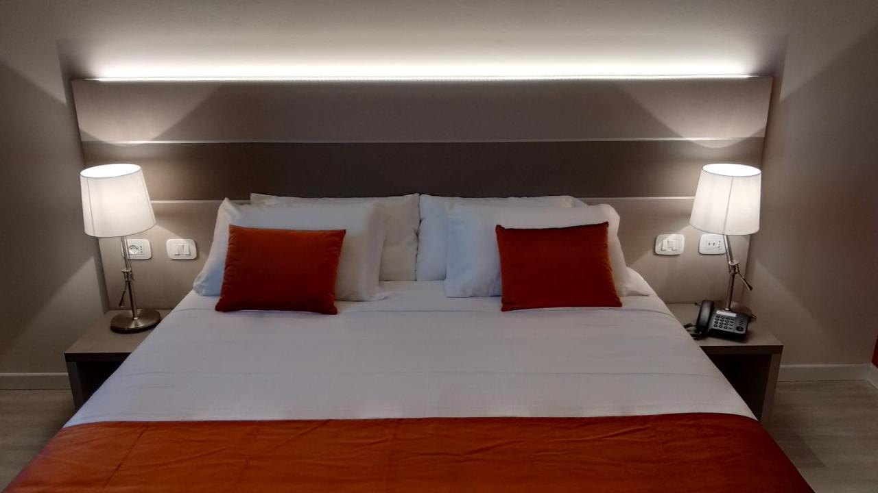 Hotel Glis San Mauro Torinese Esterno foto
