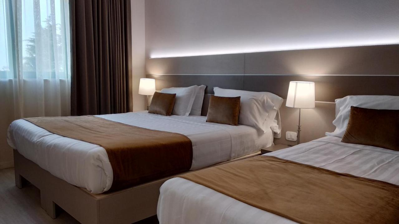 Hotel Glis San Mauro Torinese Esterno foto
