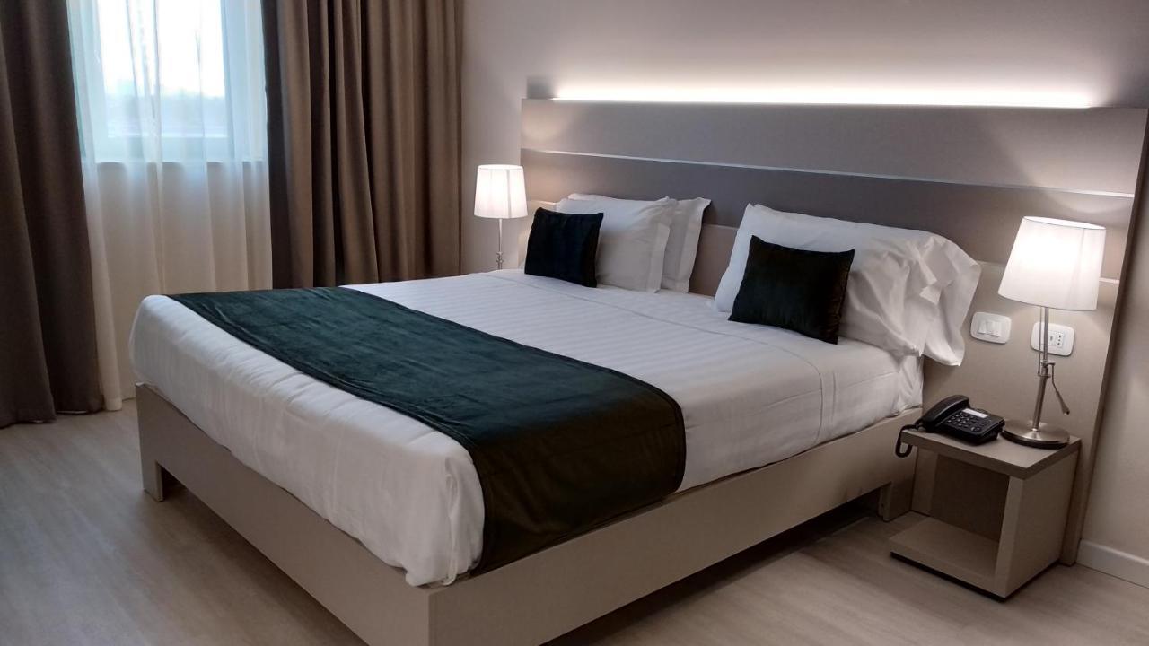 Hotel Glis San Mauro Torinese Esterno foto