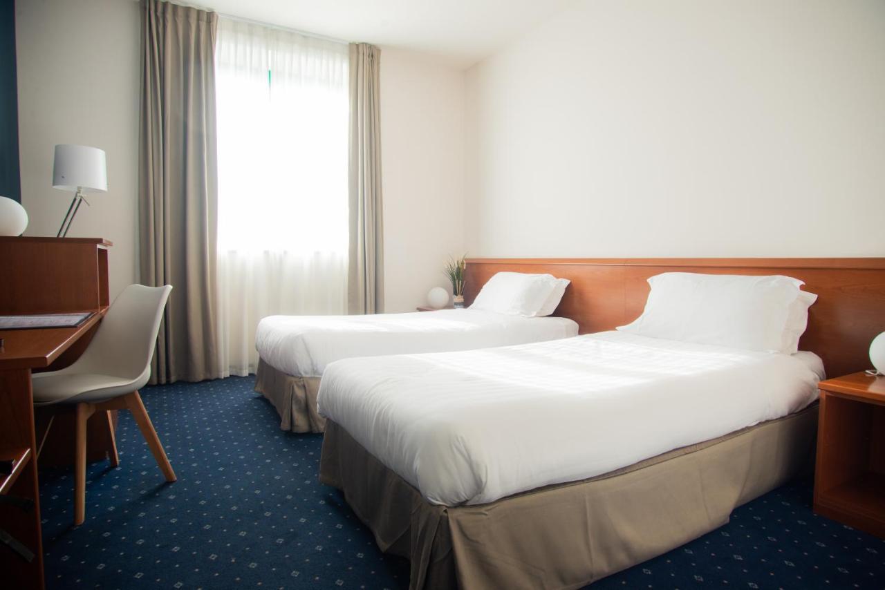 Hotel Glis San Mauro Torinese Esterno foto