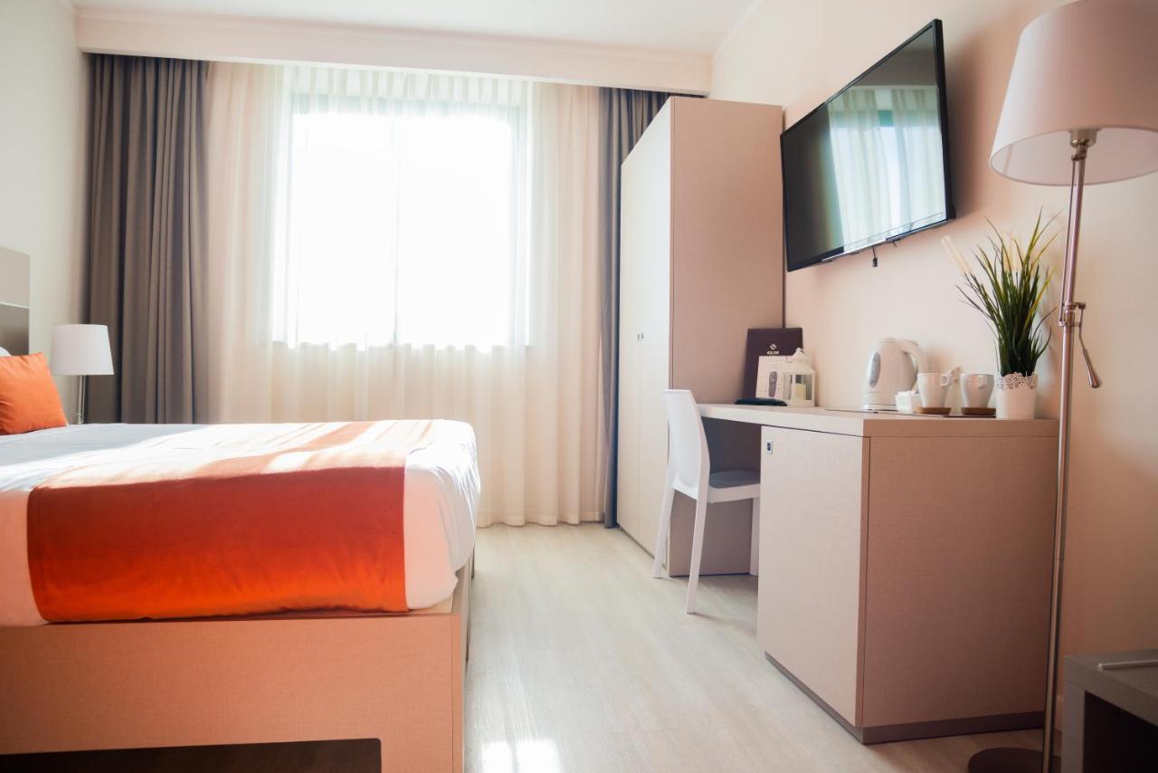 Hotel Glis San Mauro Torinese Esterno foto